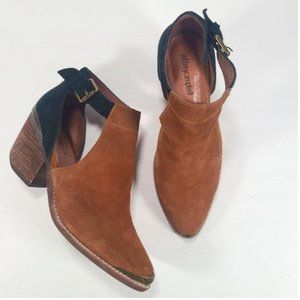 Jeffrey Campbell "Woodruff" Cutout Ankle Booties, Suede, Tan and Black Sz 9.5